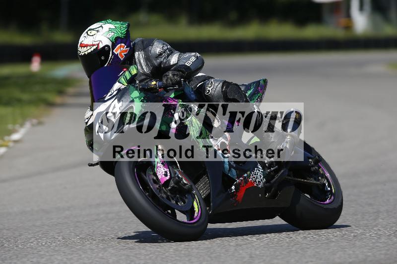 /Archiv-2024/29 12.06.2024 MOTO.CH Track Day ADR/Gruppe blau/114